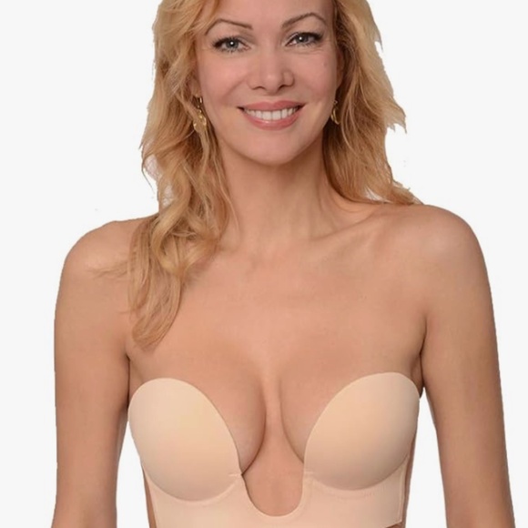 F.I.T Figure improving Technology Adhesive Silicone Bra D Cup - Picture 1 of 1